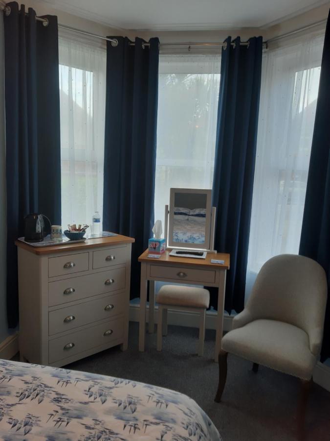 South Rising Guest House Poole Εξωτερικό φωτογραφία