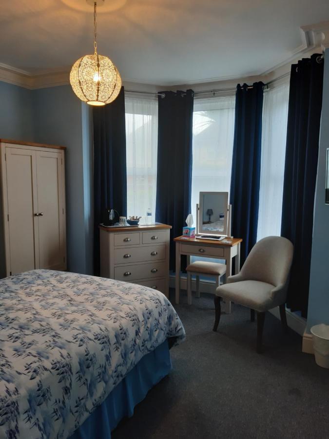 South Rising Guest House Poole Εξωτερικό φωτογραφία